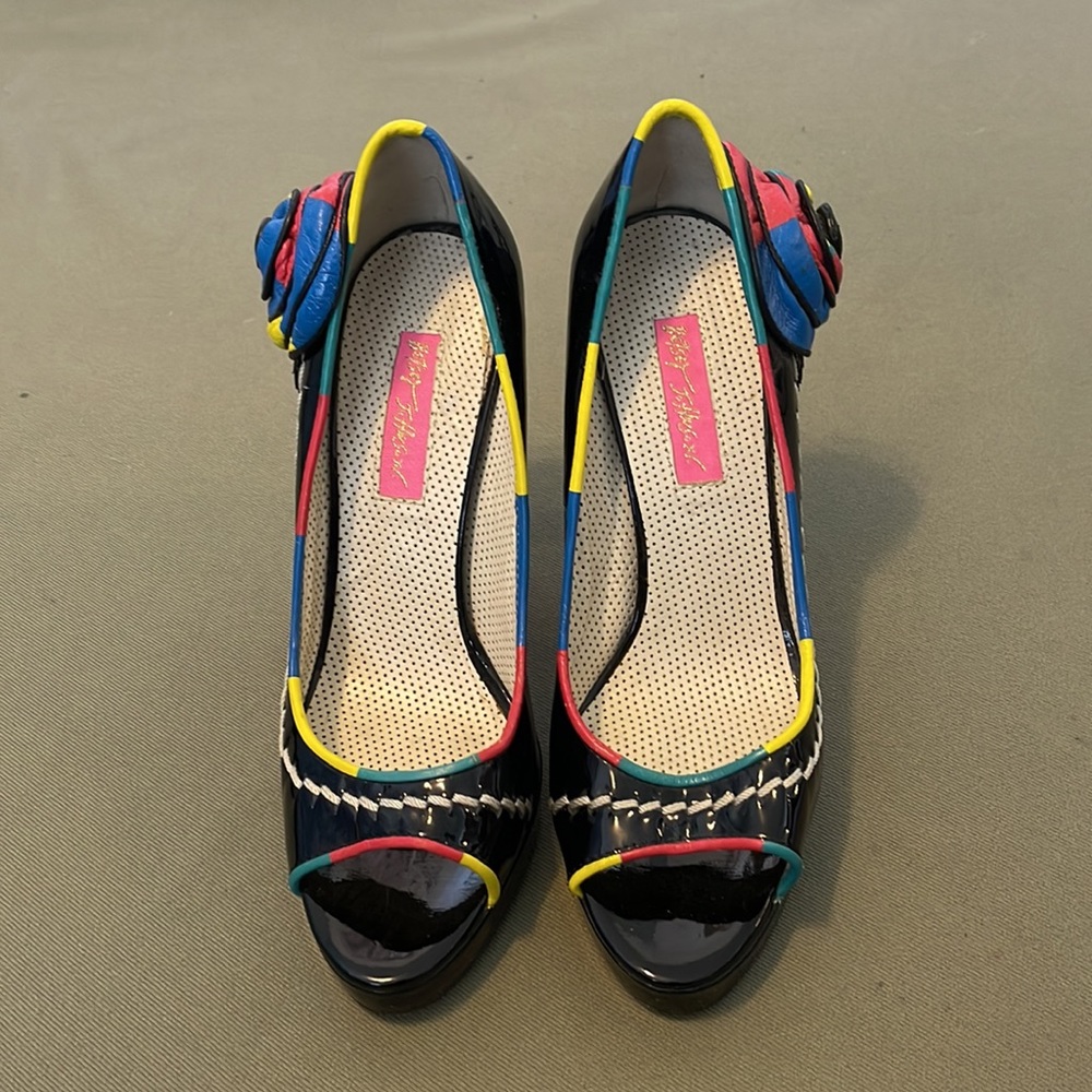GORGEOUS BETSEY JOHNSON. Vero Cuoio Open toe. High heels womens shoes size 7” - Picture 4 of 15